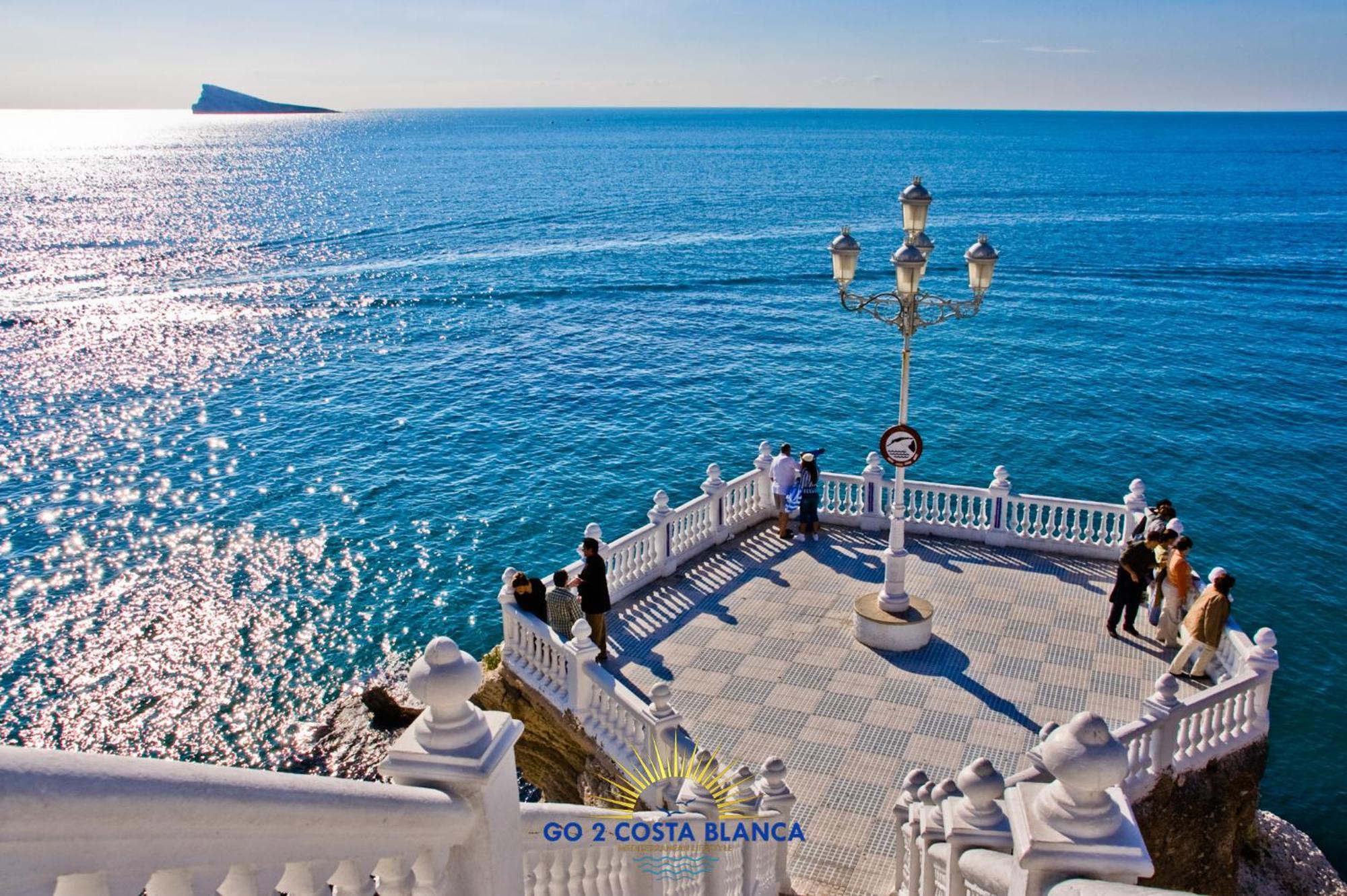 Suite On The Beach เบนิดอร์ม ภายนอก รูปภาพ