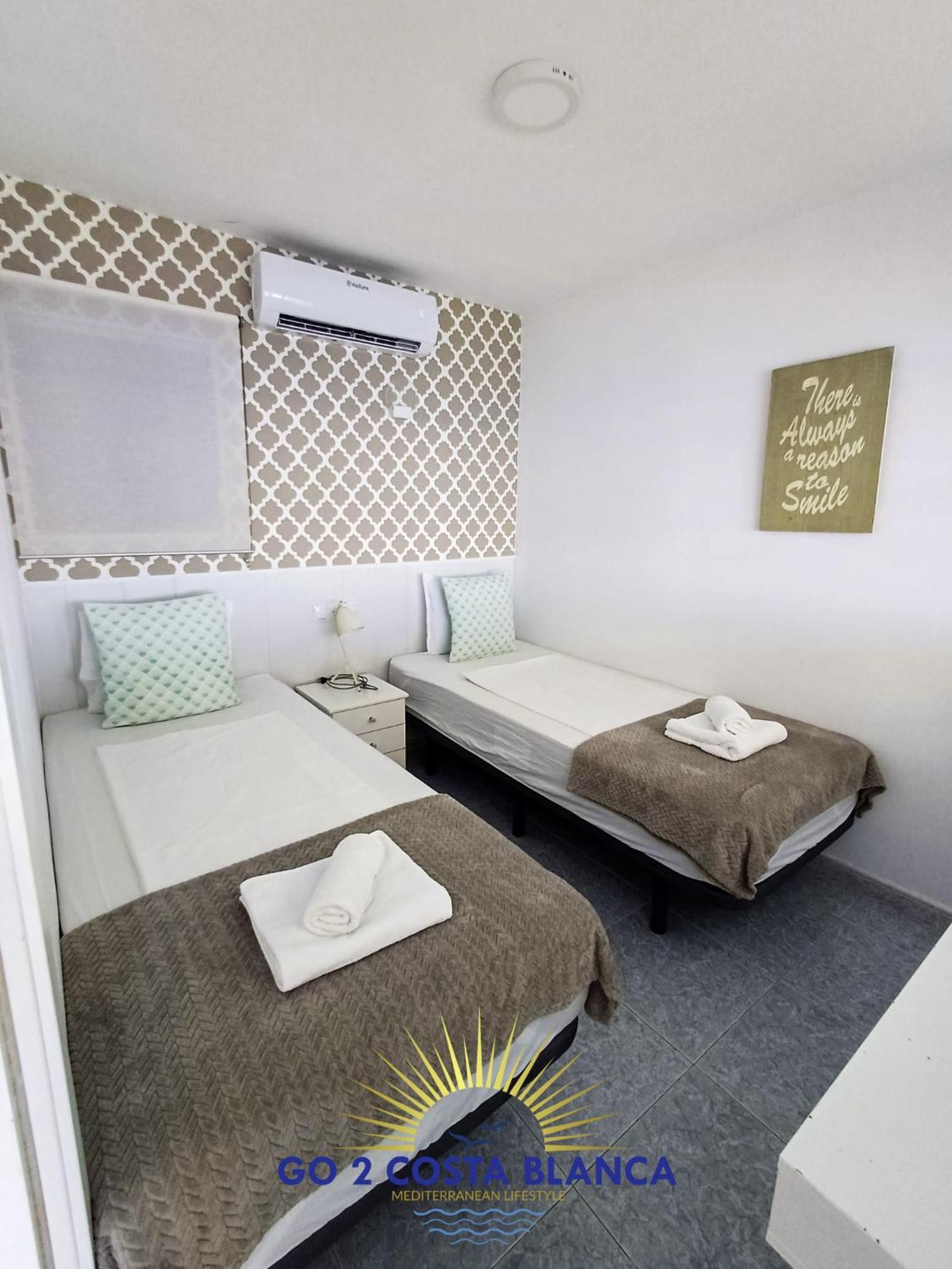 Suite On The Beach เบนิดอร์ม ภายนอก รูปภาพ