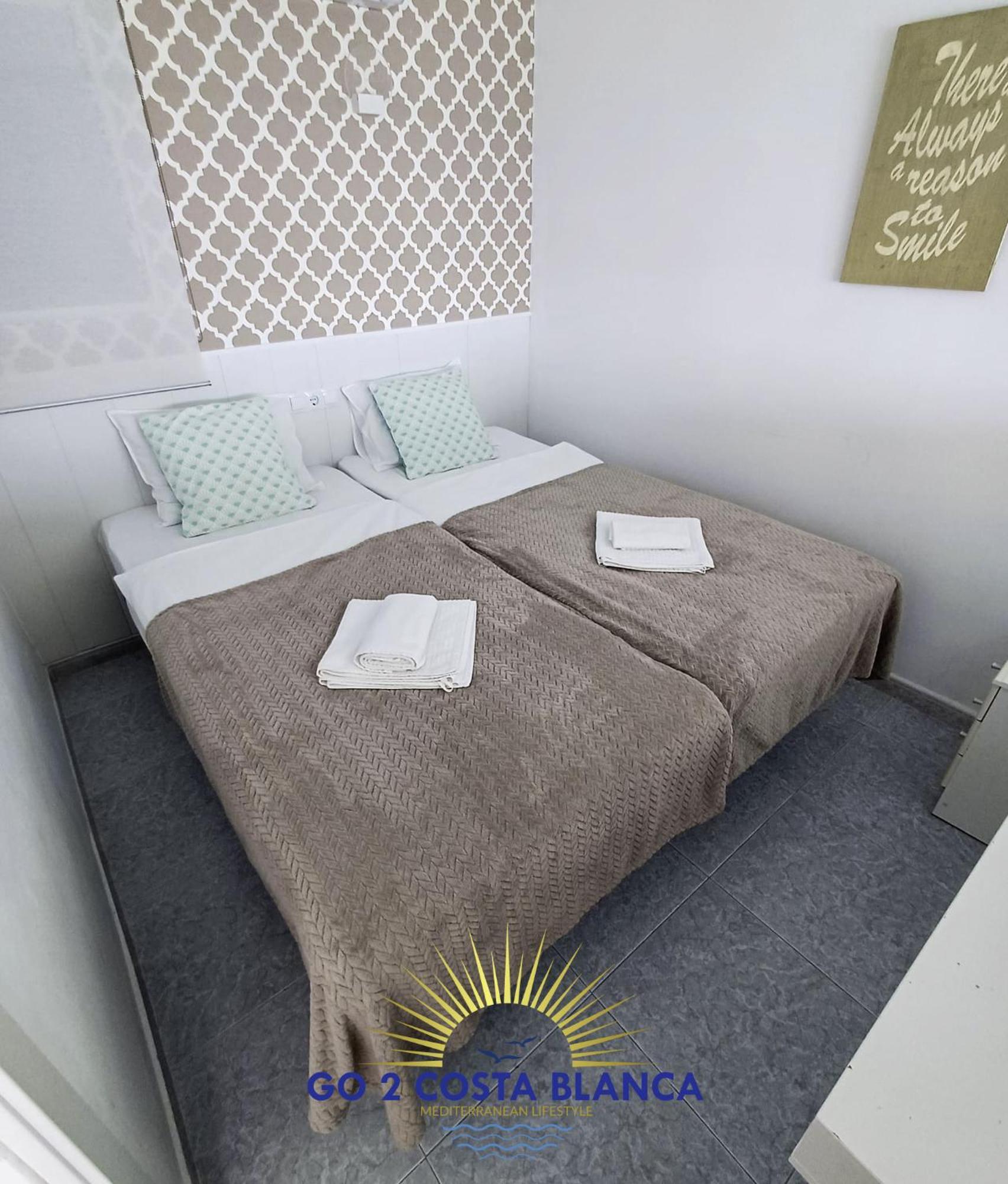 Suite On The Beach เบนิดอร์ม ภายนอก รูปภาพ